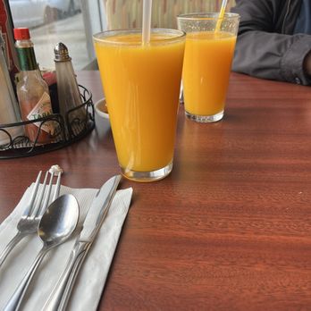 Sunshine Pancake House - Fresh Squeezed Orange Juice - Breakfast & Brunch Near Me - La Mesa, California