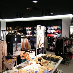 H&M