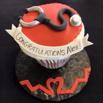 Royalty Cakes - Bakeries Near Me - Chino, California Royalty Cakes - Bakeries Near Me - Chino, California