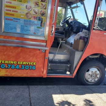 Taqueria Don Tavito - a taqueria truck parked on the side of the road - Mexican Near Me