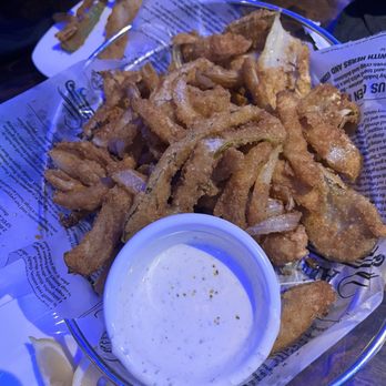 Aquarium Restaurant - Onion stack - Seafood Near Me - Nashville, Tennessee