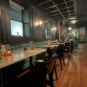 The Fitzroy - Bar - Gastropubs Near Me - Savannah, Georgia