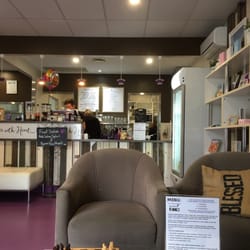 The Purple Bean - Very pretty place, great food and amazing coffee