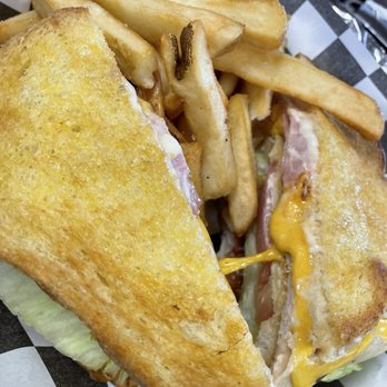 World of Wings - WOW club sandwich. - American Near Me - Covington, Georgia