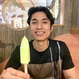 Melona ice cream! Melona ice cream!