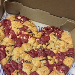 Mixed Chocolate & Red Velvet Heart Cookie