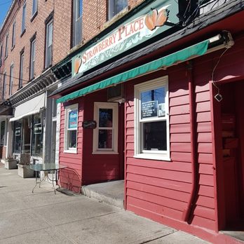 Strawberry Place - Store front - Breakfast & Brunch Near Me - Nyack, New York