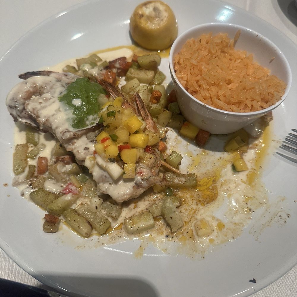 Luna Modern Mexican Kitchen - tequila flamed camarones, shrimp cooked to perfection - Mexican Near Me - Corona, California