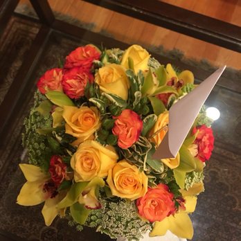 Golden Flowers - Florists Near Me - Glendale, California Golden Flowers - Florists Near Me - Glendale, California