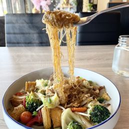 Pad Woon Sen