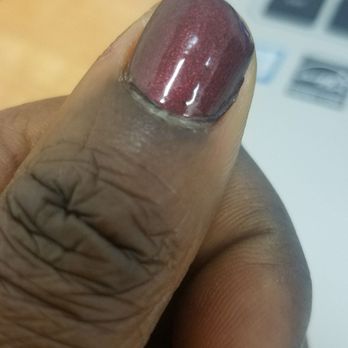 Lake Side Salon - Um, not even a week had passed and look at it - Nail Salons Near Me - Grand Prairie, Texas