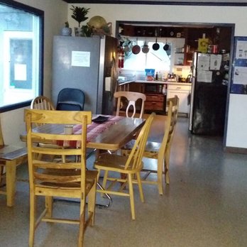Base Camp Anchorage - Hostels Near Me - Anchorage, Alaska