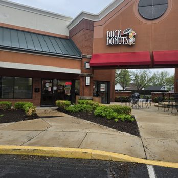 Duck Donuts - Outside - Donuts Near Me - Chesterfield, Missouri