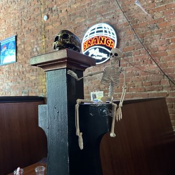 Vindicktive Wings - Chicken Wings Near Me - Seattle, Washington