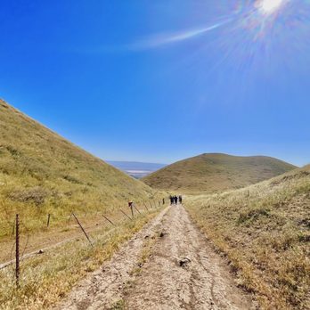 Mission Peak Trail Head - Hiking Near Me - Fremont, California