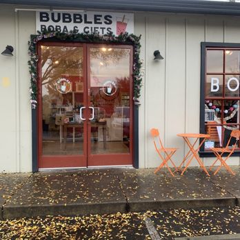 Bubbles Boba and Gifts - Outside - Bubble Tea Near Me - Sebastopol, California Bubbles Boba and Gifts - Outside - Bubble Tea Near Me - Sebastopol, California