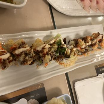 Mutsumi - Sashimi Dinner Sushi Dinner Tuna Sushi Tuna Roll California Roll Yellow Tail Roll Spicy Tuna Roll Rainbow Roll - Japanese Near Me - Chatsworth, California