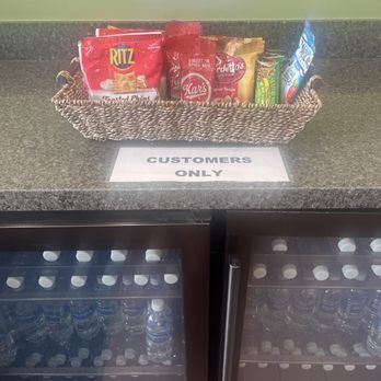 Kendall Subaru of Eugene - Healthy snacks & water - Car Dealers Near Me - Eugene, Oregon Kendall Subaru of Eugene - Healthy snacks & water - Car Dealers Near Me - Eugene, Oregon