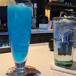 Blue Amalfi... right up my alley! Looks and tastes good!!