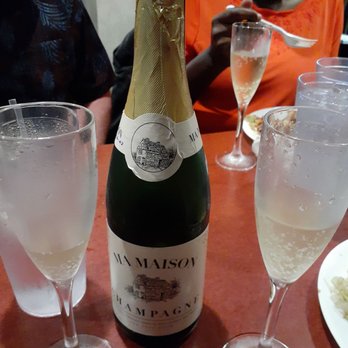 Jam Eng - Great Friends, Food and Service - Caribbean Near Me - Orlando, Florida