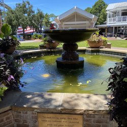 Baytowne Foutain