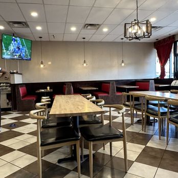Yemen Grill - Dining room. - Arabic Near Me - Aurora, Colorado Yemen Grill - Dining room. - Arabic Near Me - Aurora, Colorado