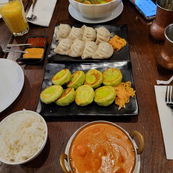 Himalayan Yak - Momos and paneer masala curry - Himalayan/Nepalese Near Me - Jackson Heights, New York