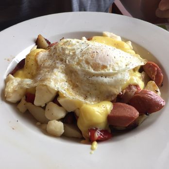 Cora Breakfast & Lunch - Breakfast & Brunch Near Me - Langley, British Columbia