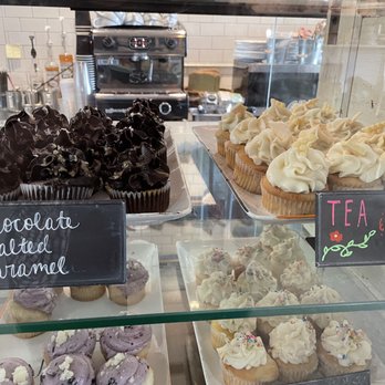 Sugar Bee Sweets Bakery - Cupcake display - Bakeries Near Me - Arlington, Texas