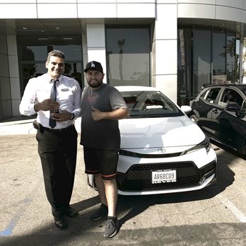 Keyes Toyota - Sales man Ali - Car Dealers Near Me - Van Nuys, California