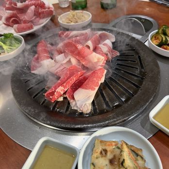 Hwang's Restaurant - Korean Near Me - Gardena, California
