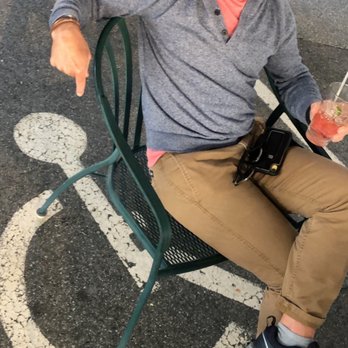 Hobbs Harborside - Might need to move my seat. - Seafood Near Me - Wells, Maine