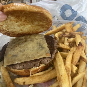 Chili's - My order is wrong! Mushroom Swiss burger and they forgot the mushrooms! I ordered no seasoning salt in the fries and they are Covered. - American Near Me - Fort Collins, Colorado
