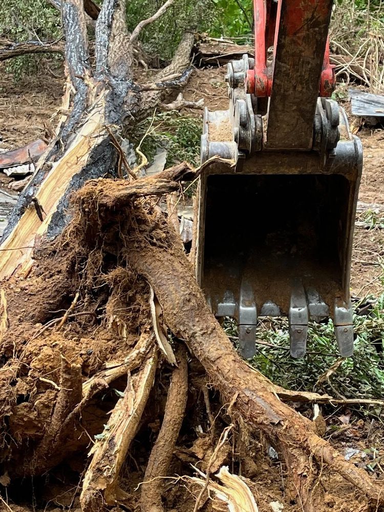 Slide of Drain Pros and Excavating