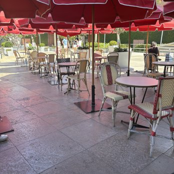 Moulin - Cafes Near Me - Costa Mesa, California