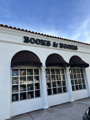 Books & Books by null