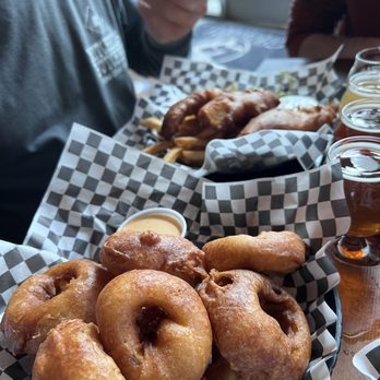 Ghostfish Brewing - Onion rings - the best anywhere. - Breweries Near Me - Seattle, Washington Ghostfish Brewing - Onion rings - the best anywhere. - Breweries Near Me - Seattle, Washington