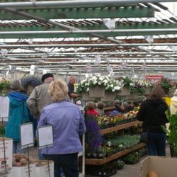 Valley Farms - Dennis presenting a Saturday morning garden class.