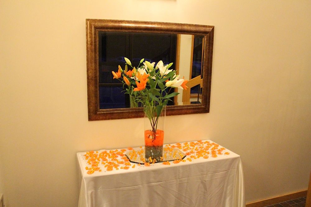 BOSTON WHOLESALE FLOWERS Updated August 2024 587 Albany St, Boston