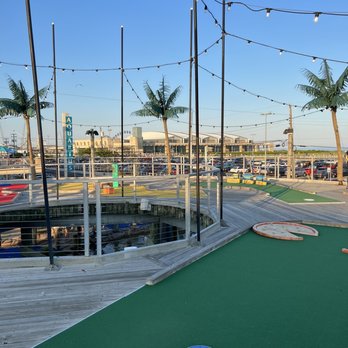 Starlux Mini Golf - Mini Golf Near Me - Wildwood, New Jersey Starlux Mini Golf - Mini Golf Near Me - Wildwood, New Jersey