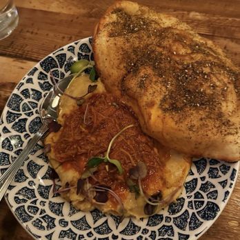 Ema - Hummus - Mediterranean Near Me - Chicago, Illinois