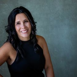 ReVive Wax & Beauty Bar - Meet Tracey, Owner and master esthetician