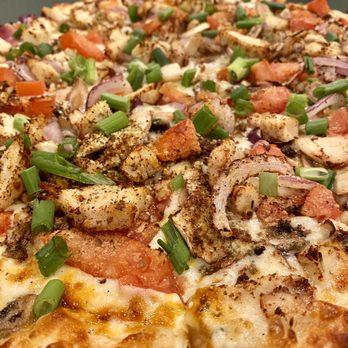 Round Table Pizza - Pizza Near Me - Elk Grove, California