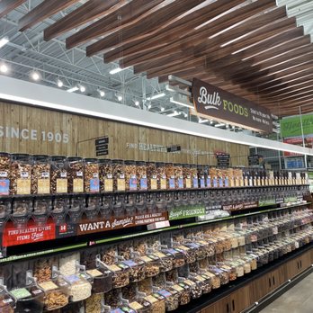 H-E-B - Well maintained bulk section - Grocery Near Me - Plano, Texas