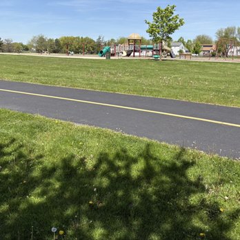 Harbor Springs Park - Playground - Parks Near Me - Aurora, Illinois