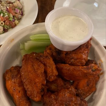 Giordano's - Chicken wings - Pizza Near Me - Chicago, Illinois Giordano's - Chicken wings - Pizza Near Me - Chicago, Illinois