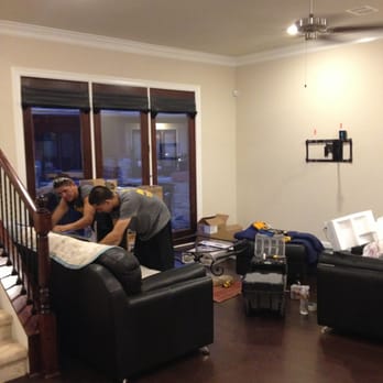 My Mover - They even mount TVs under hourly rate! I was scared of my brand new walls but they took care of me. - Movers Near Me - Houston, Texas