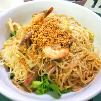 Phnom Penh Restaurant - student fried noodles - Cambodian Near Me - Lowell, Massachusetts Phnom Penh Restaurant - student fried noodles - Cambodian Near Me - Lowell, Massachusetts