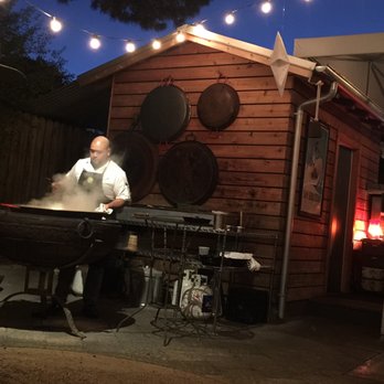 Bravas Bar de Tapas - Workin' up a batch of fresh paella like el jefe! - Spanish Near Me - Healdsburg, California