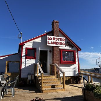 Lobster Landing - lobster landing shack - Seafood Markets Near Me - Clinton, Connecticut